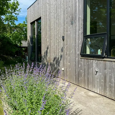 Bright Place With Orangery Near Hyllested Hills אבלטופט
